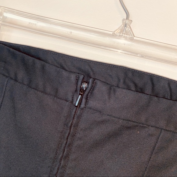 GAP Strapless Bodycon Dress - Picture 3 of 4